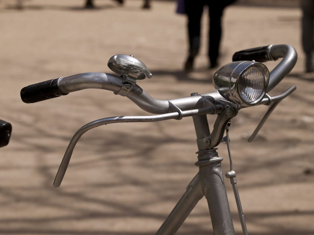 BH años 60 plata en Madrid Los Martínez Banco de bicis Alquiler de bicicletas especiales para ocasiones especiales
