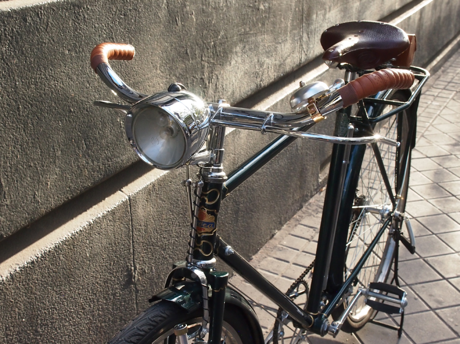 Los Martínez Banco de bicis Alquiler de bicicletas especiales para ocasiones especiales