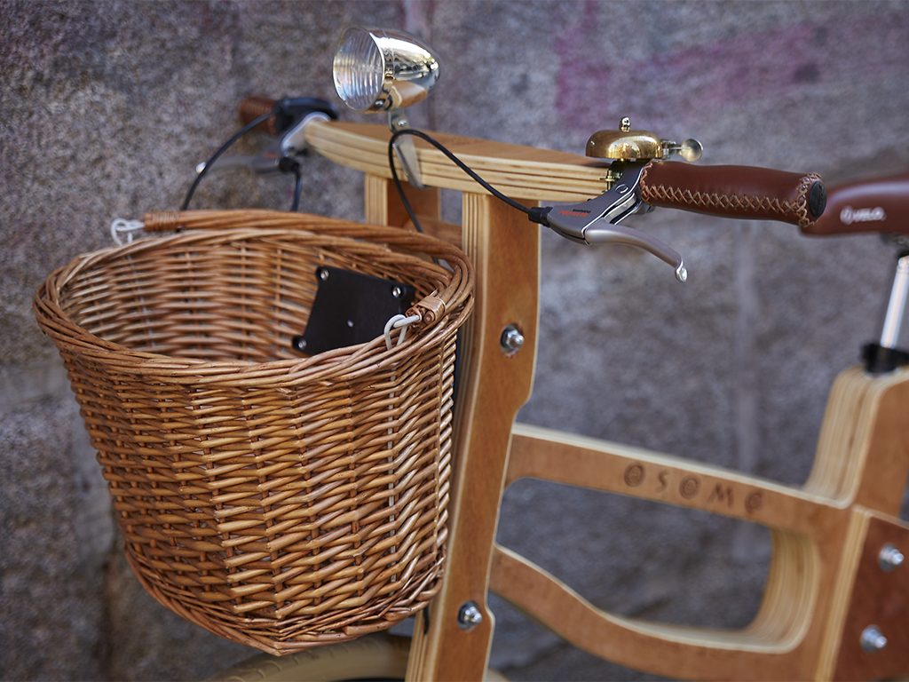 Los Martínez Banco de bicis Alquiler bicicletas madera Avila
