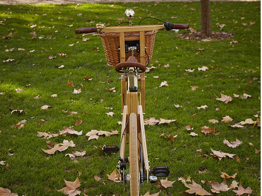 Los Martínez Banco de bicis Alquiler bicicletas madera Avila