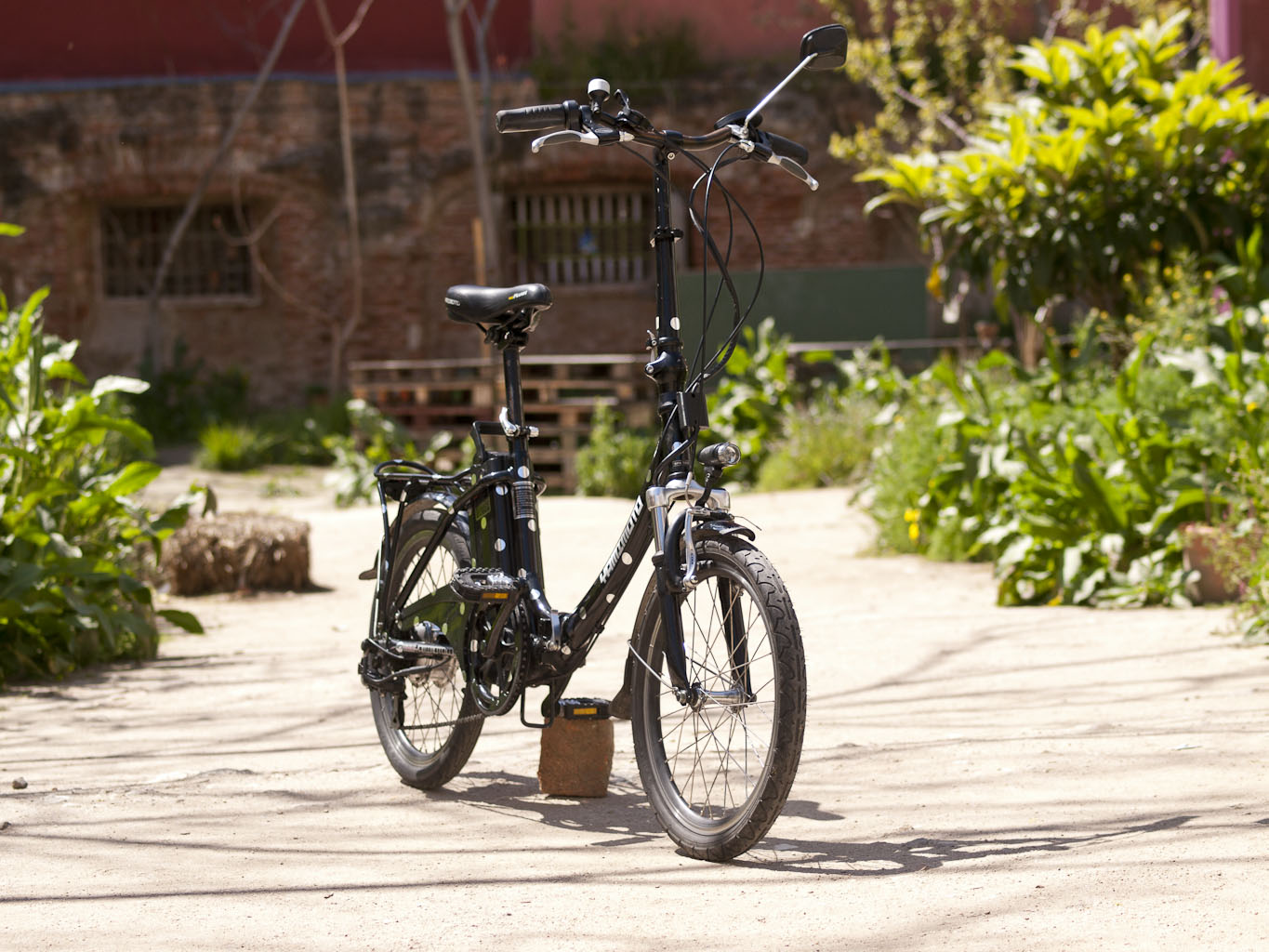 Los Martínez Banco de bicis Alquiler bicicletas especiales Yamimoto eléctrica plegable