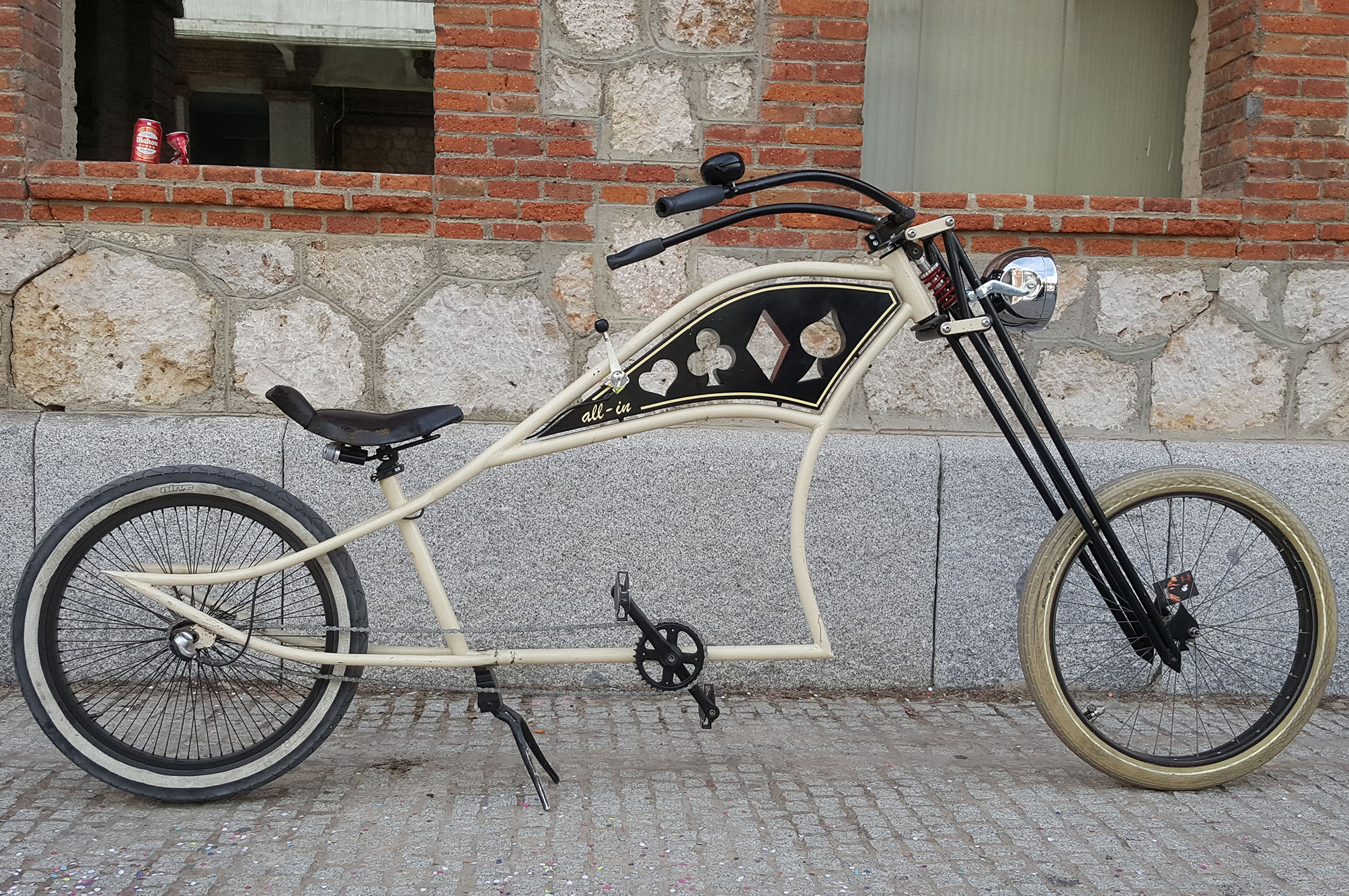 Bicis locas bicicletas custom Los Martinez Banco de bicis