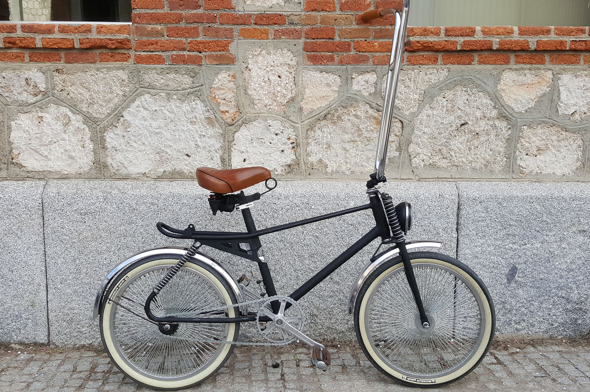 Bicis locas bicicletas custom Los Martinez Banco de bicis